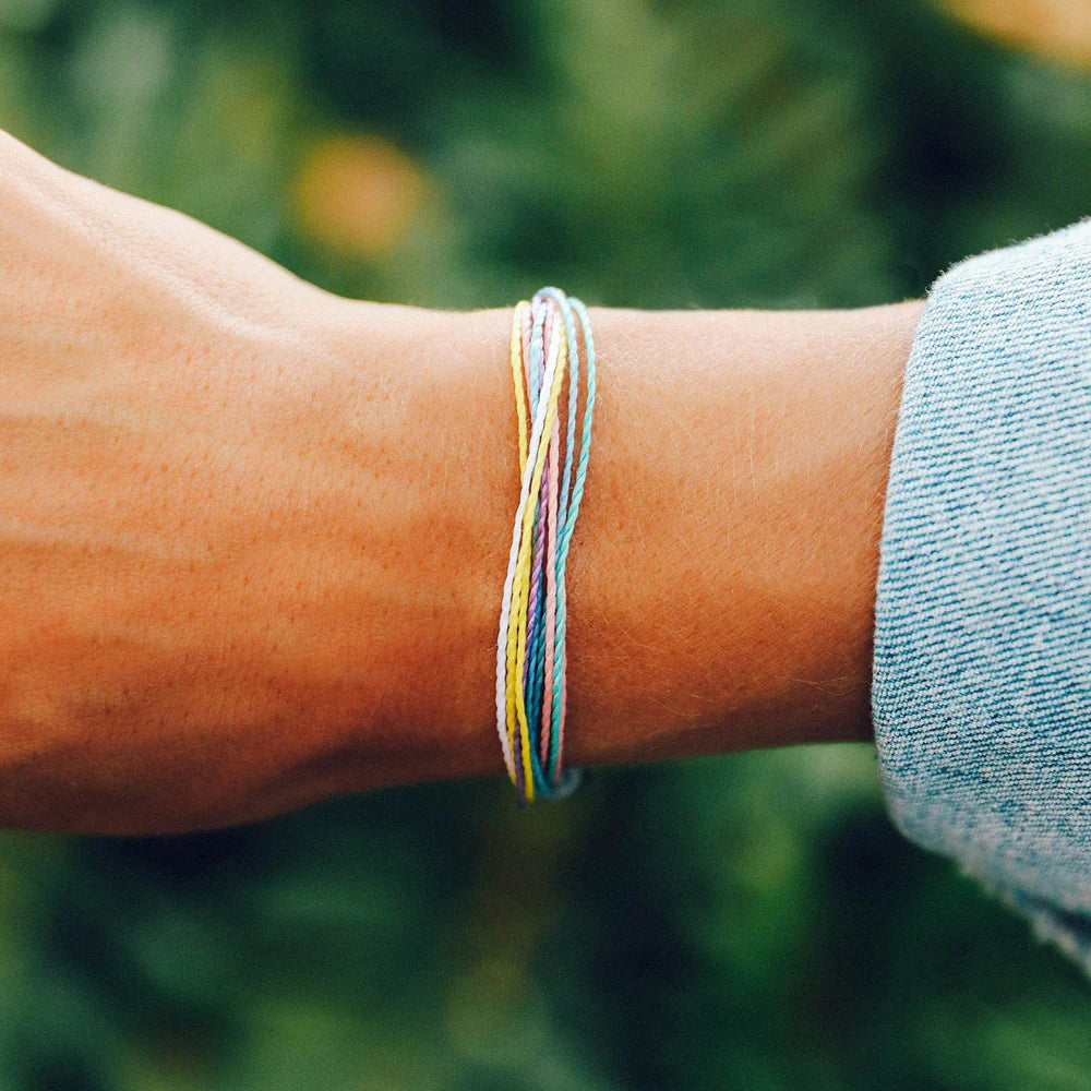 Pura Vida String Bracelet - Stay Kind