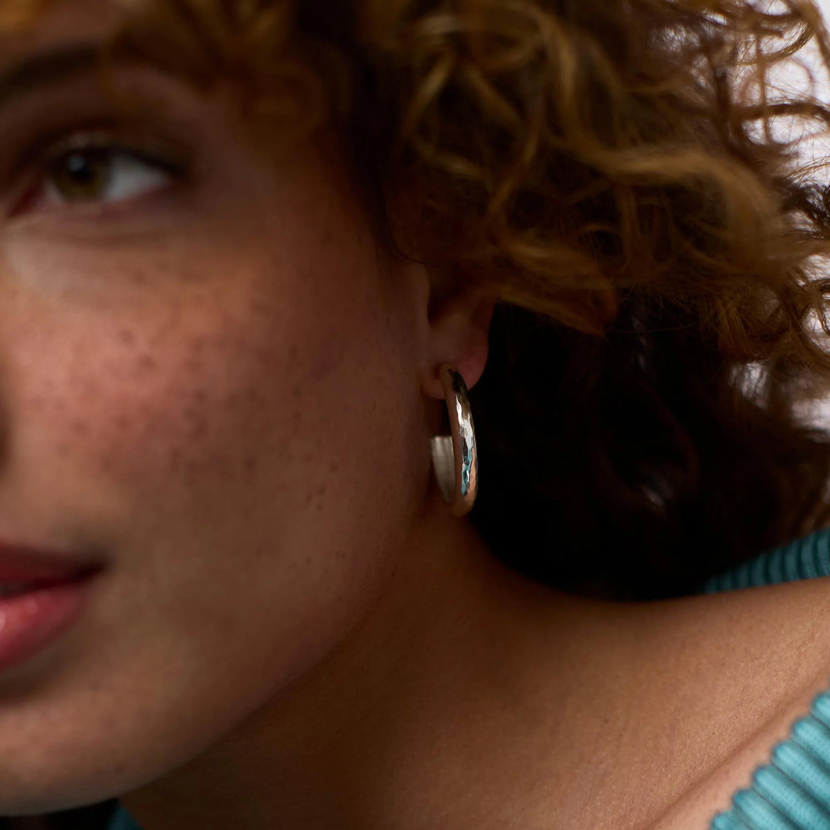 Julie Vos - Havana Hoop Earrings Silver - Medium