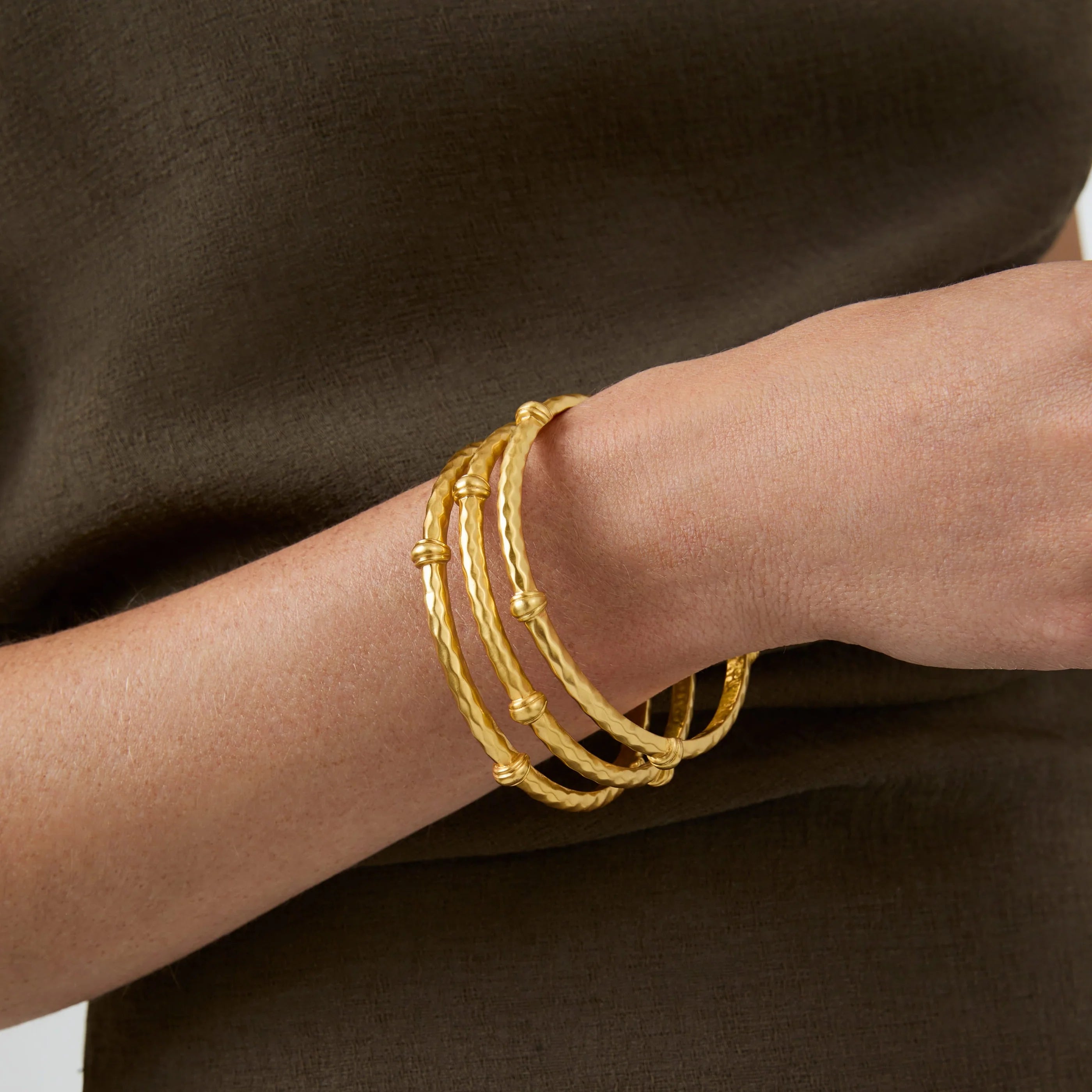 Julie Vos - Savannah Bangle - Gold (Small)