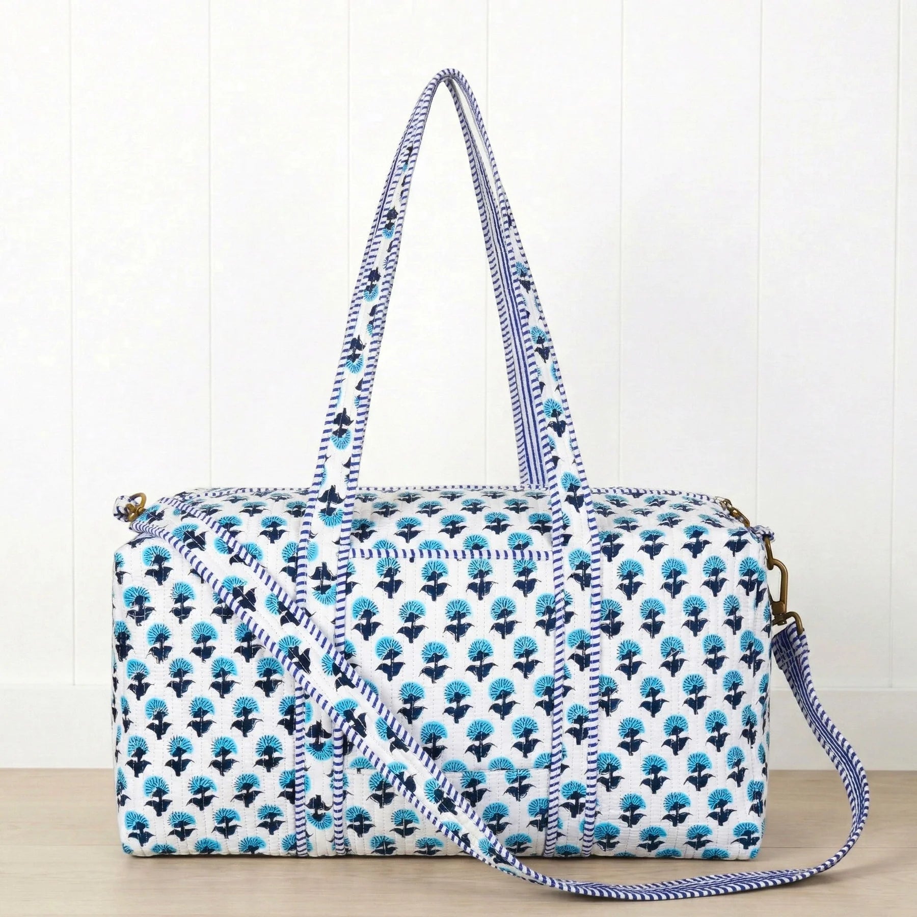 Amelia Rose - Hydrangea Quilted Duffel Bag - Blue