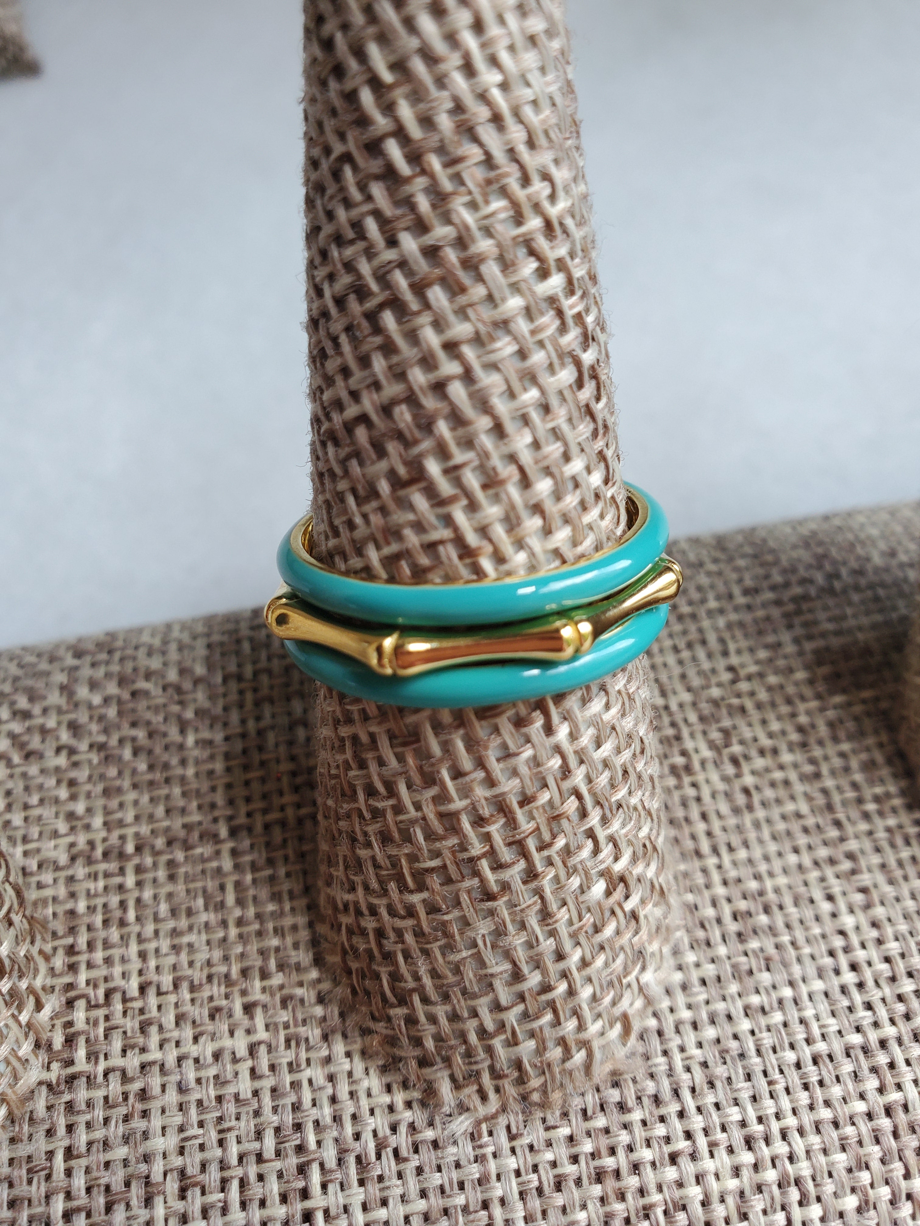 Gold Enamel Ring Set - Size 9