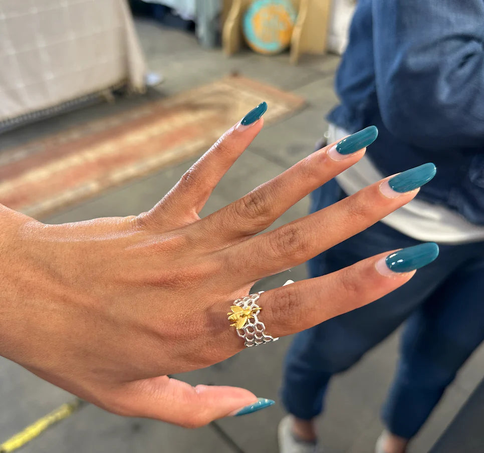 Sikara and Co. Honeycomb Ring with Golden Bee - size 6