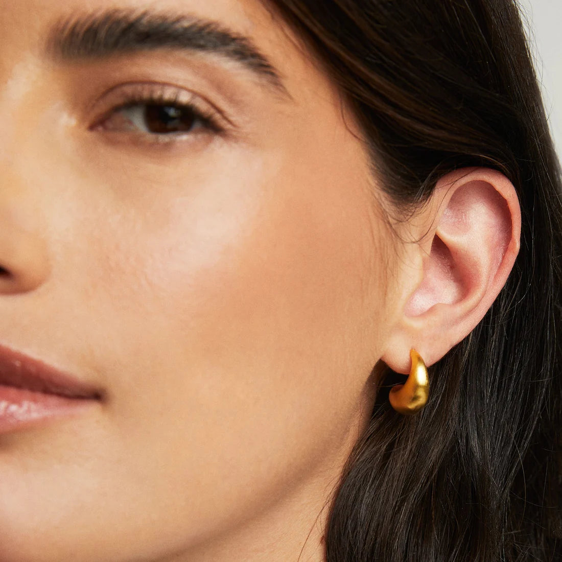 Dean Davidson Signature Teardrop Huggie Earrings