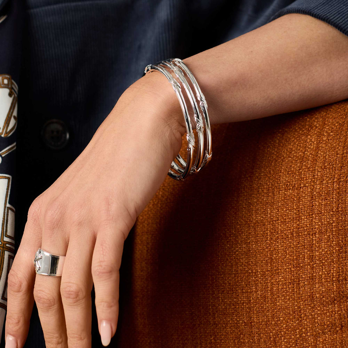 Julie Vos - Essex Bangle - Silver - Medium