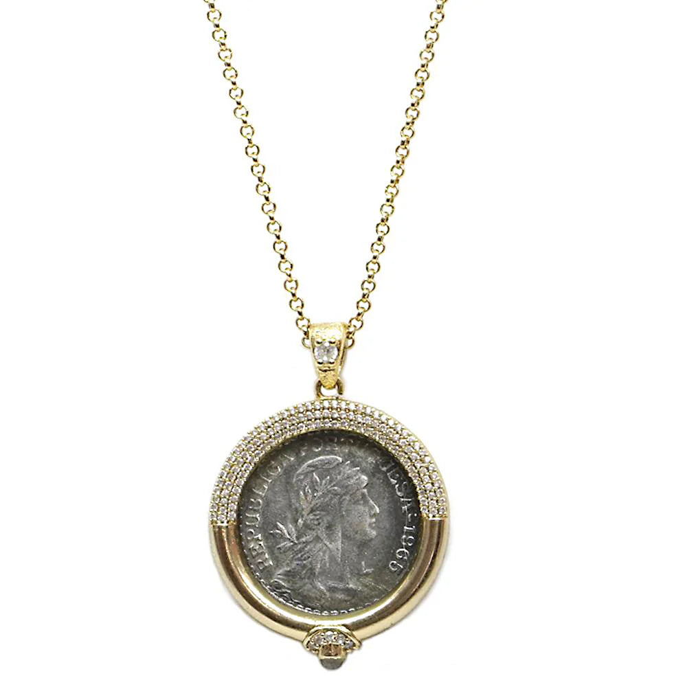 Tat 2 Designs - Gold Frame VS Escudo Necklace